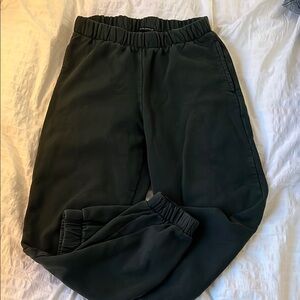 Forest green brandy Melville sweatpants